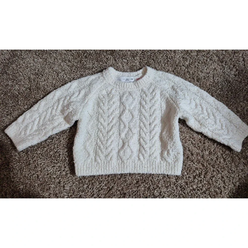 Zara infant sweater size 3-6 months- cream